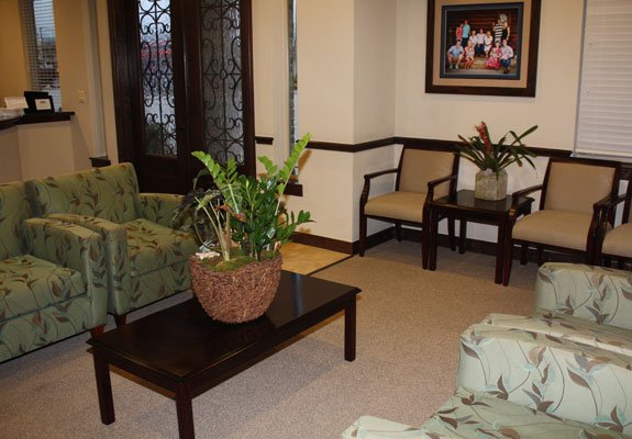 Mansfield Family Dentistry | Emergency Treatment, Invisalign reg  and Preventative Program