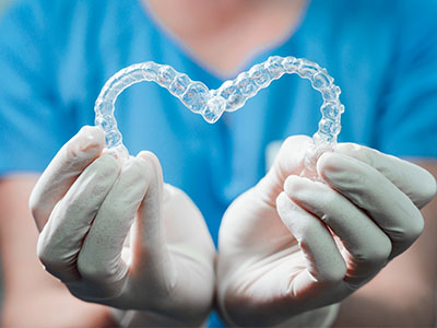 Mansfield Family Dentistry | Dentures, Invisalign reg  and Nitrous Oxide